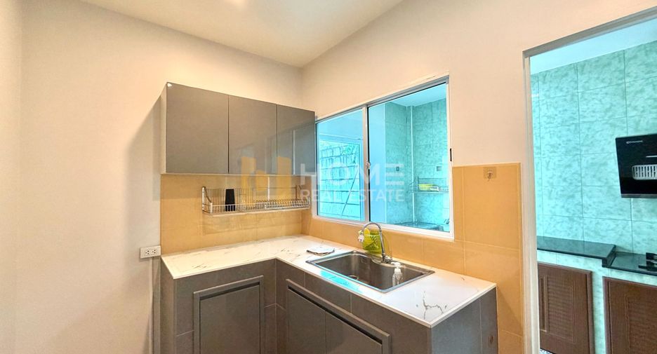 For sale 4 bedrooms house in Pak Kret, Nonthaburi