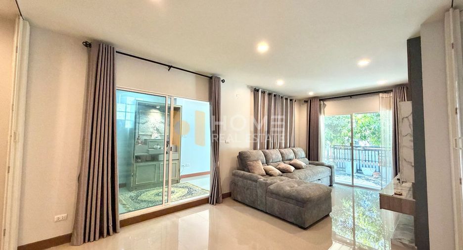 For sale 4 bedrooms house in Pak Kret, Nonthaburi