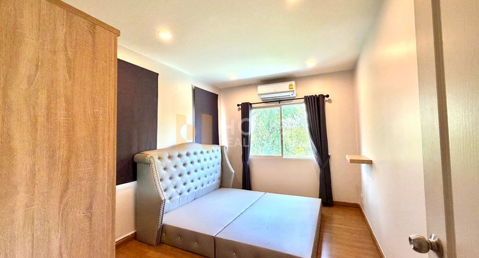 For sale 4 bedrooms house in Pak Kret, Nonthaburi