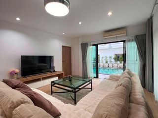 À louer et à vendre 3 chambres villa à Na Jomtien, Pattaya