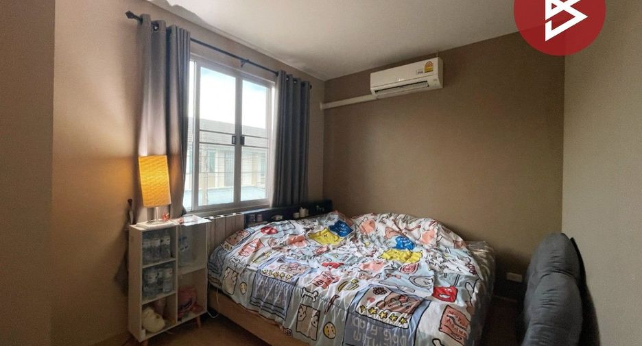For sale 3 bedrooms townhouse in Mueang Samut Prakan, Samut Prakan