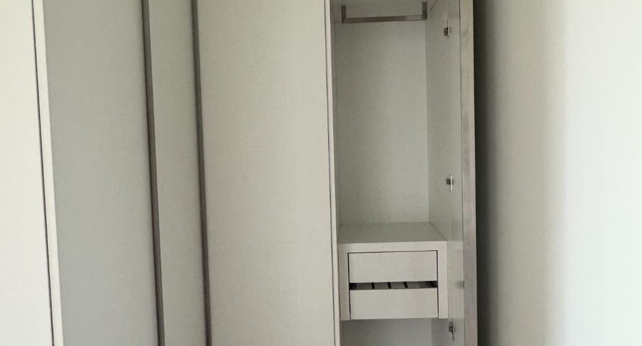 For rent 2 bedrooms condo in Bang Phli, Samut Prakan