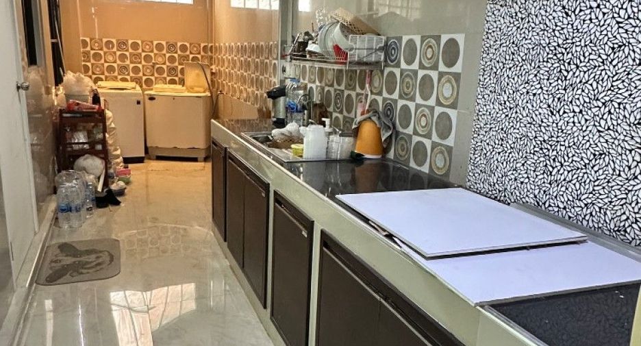 For sale 3 bedrooms house in Mueang Samut Prakan, Samut Prakan
