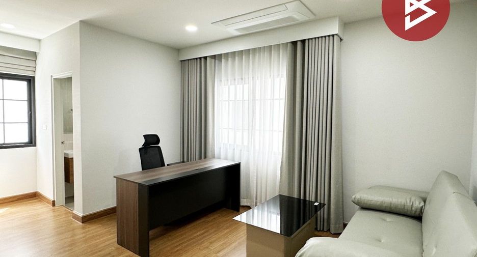 For sale 4 bedrooms house in Bang Phli, Samut Prakan