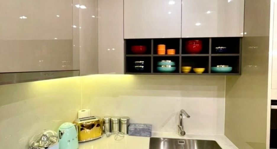 À vendre 3 chambres condo à Khlong Toei, Bangkok