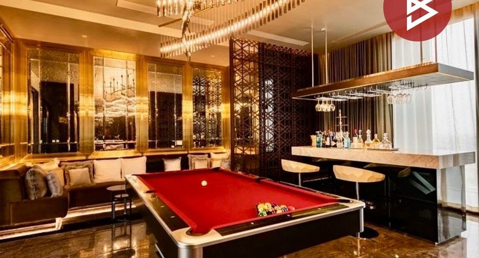À vendre 3 chambres condo à Khlong Toei, Bangkok