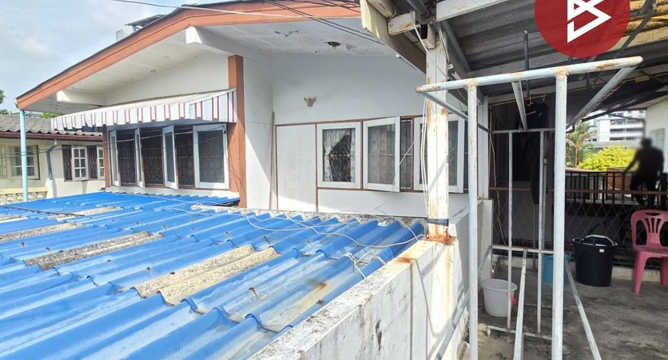 Apartment zum Kauf mit Studio in Bang Na, Bangkok