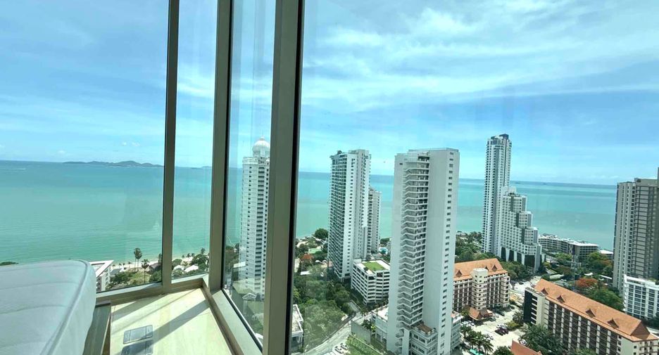 For rent 2 bedrooms condo in North Pattaya, Pattaya