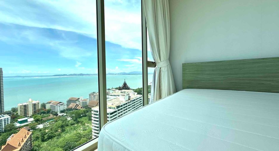 For rent 2 bedrooms condo in North Pattaya, Pattaya