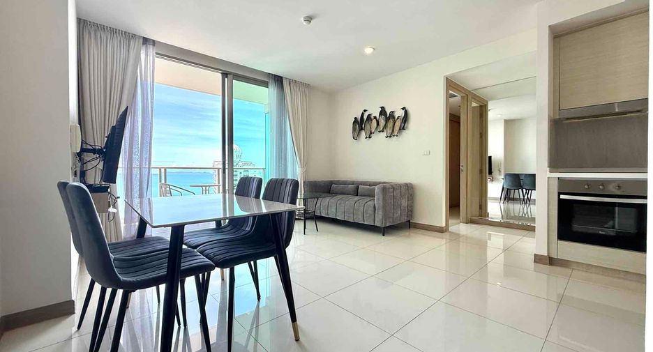 For rent 2 bedrooms condo in North Pattaya, Pattaya