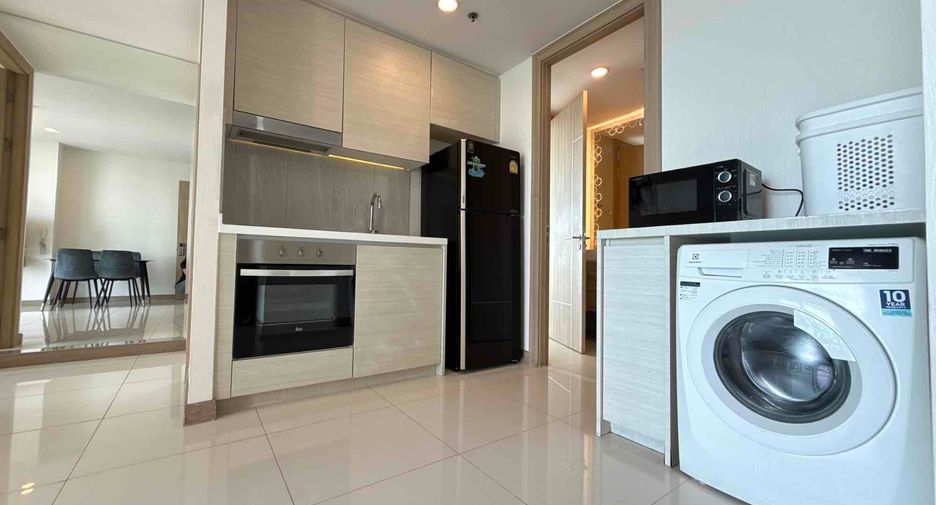 For rent 2 bedrooms condo in North Pattaya, Pattaya