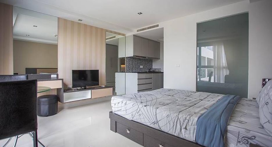 For sale 1 bed condo in South Pattaya, Pattaya