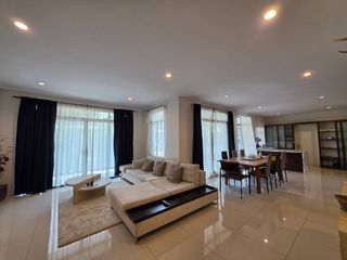 For rent and for sale 4 bedrooms house in Suan Luang, Bangkok