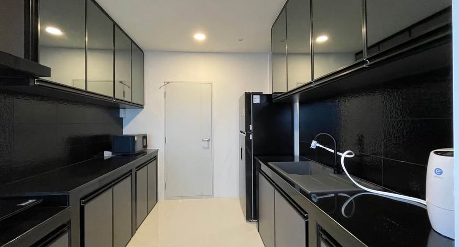 For rent 4 bedrooms house in Bang Phli, Samut Prakan