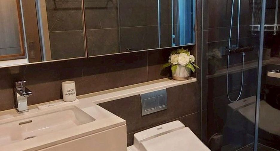 For rent 1 bed condo in Watthana, Bangkok