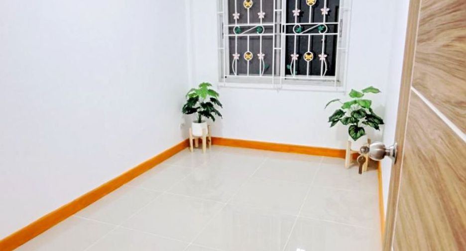 Casa adosada en venta de 3 habitaciones en Mueang Chon Buri, Chonburi