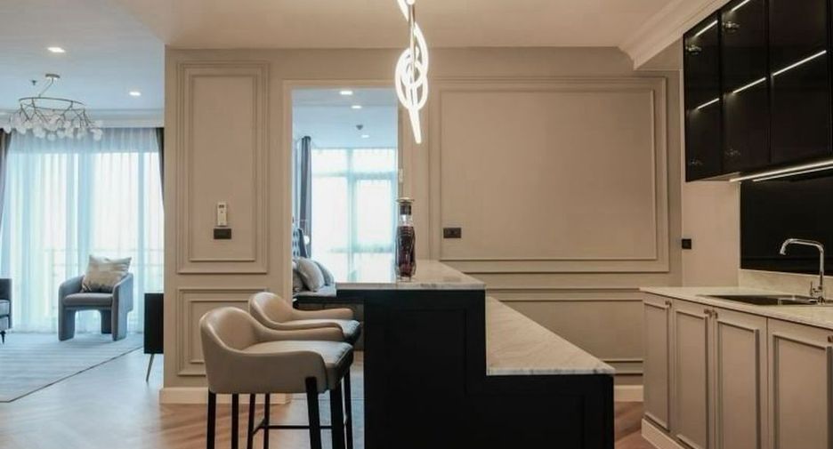 For rent 3 bedrooms condo in Khlong Toei, Bangkok