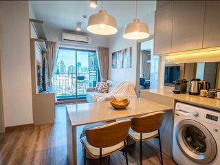 For rent 2 ベッドルーム condo in Phra Khanong, Bangkok