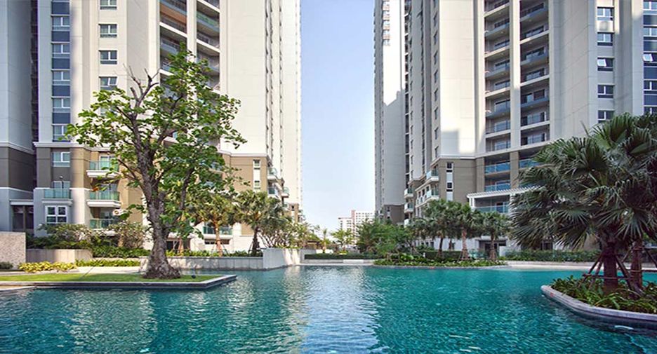 À louer 2 chambres condo à Huai Khwang, Bangkok