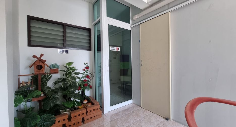 For sale 5 ベッドルーム retail Space in Mueang Chon Buri, Chonburi