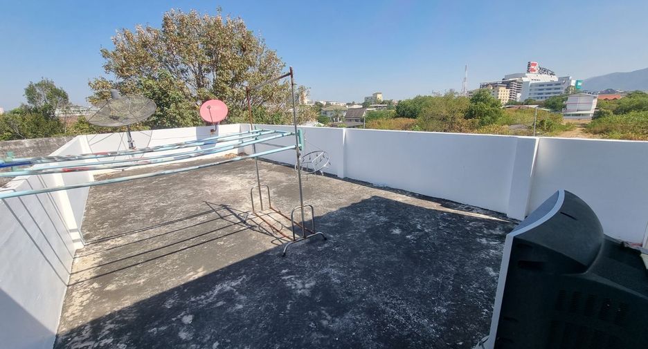For sale 5 ベッドルーム retail Space in Mueang Chon Buri, Chonburi