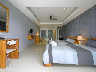 For sale 63 bedrooms hotel in Bang Lamung, Chonburi