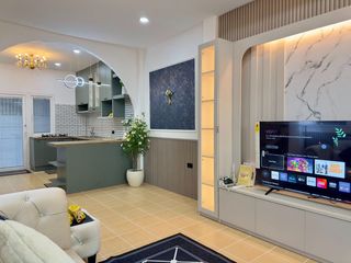 Casa adosada en venta de 3 habitaciones en Bang Lamung, Chonburi