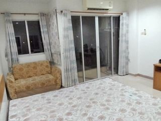 For sale 1 bed condo in Mueang Chon Buri, Chonburi