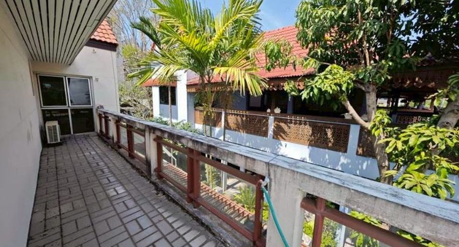 For sale 3 bedrooms house in Sattahip, Chonburi
