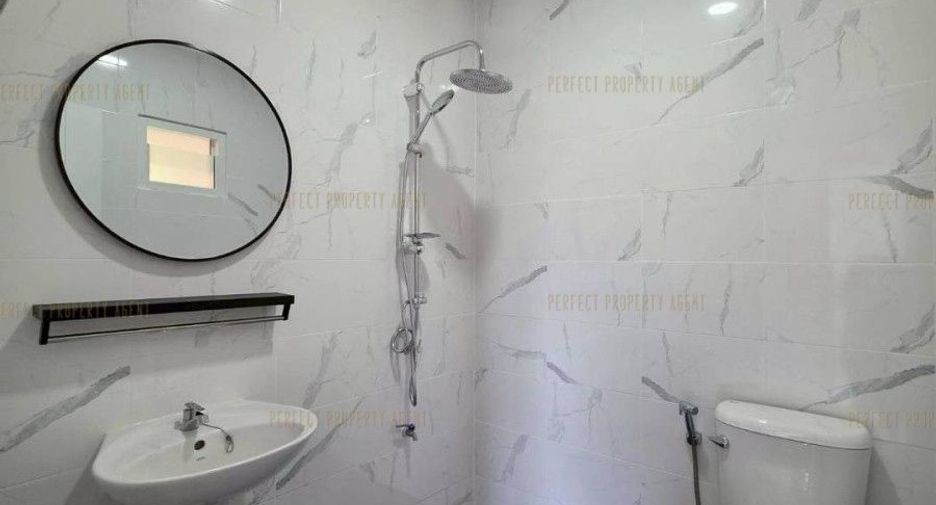 For sale 3 bedrooms townhouse in Bang Bua Thong, Nonthaburi