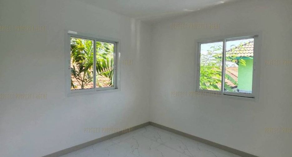 For sale 3 bedrooms townhouse in Bang Bua Thong, Nonthaburi