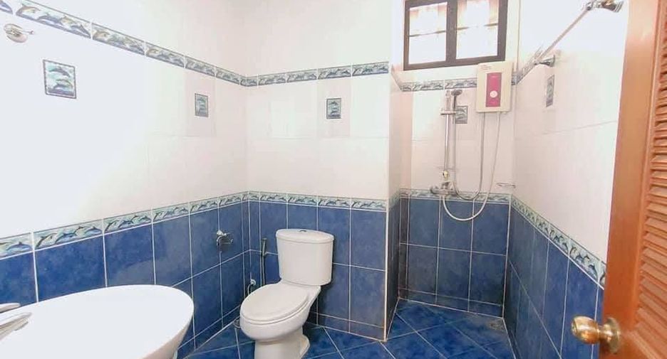 For rent and for sale 3 bedrooms house in East Pattaya, Pattaya
