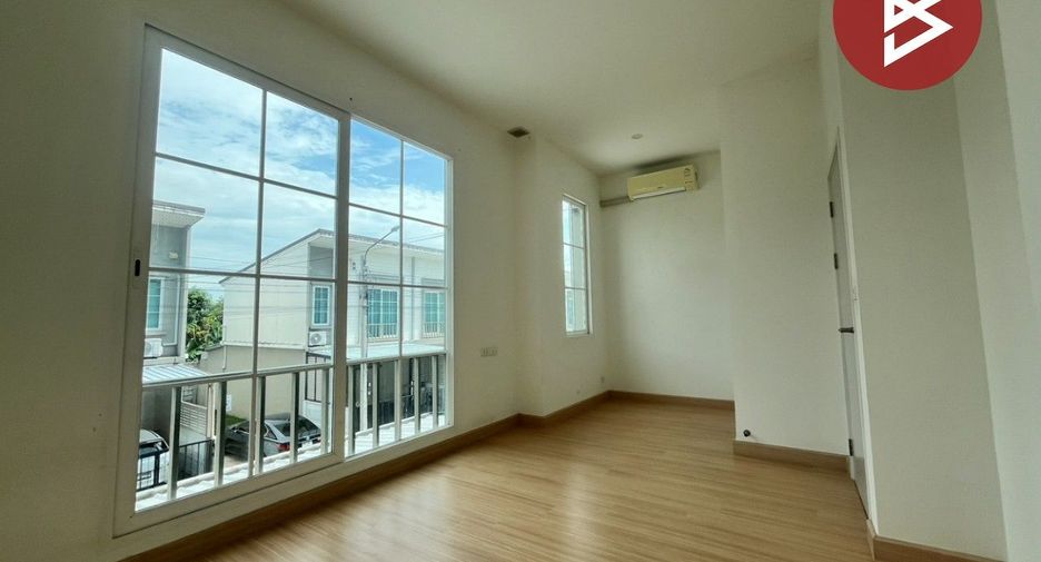 For sale 3 bedrooms townhouse in Bang Kruai, Nonthaburi