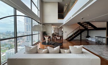 For rent 4 bedrooms condo in Khlong Toei, Bangkok