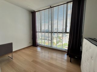 Wohnung zur Miete mit 3 Zimmer in Khlong Toei, Bangkok