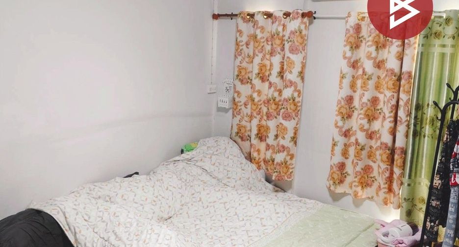 For sale 2 bedrooms townhouse in Nong Khaem, Bangkok
