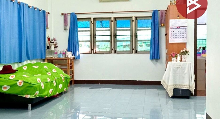 For sale 3 bedrooms house in Mueang Lampang, Lampang