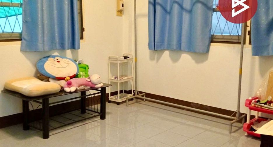 For sale 3 bedrooms house in Mueang Lampang, Lampang