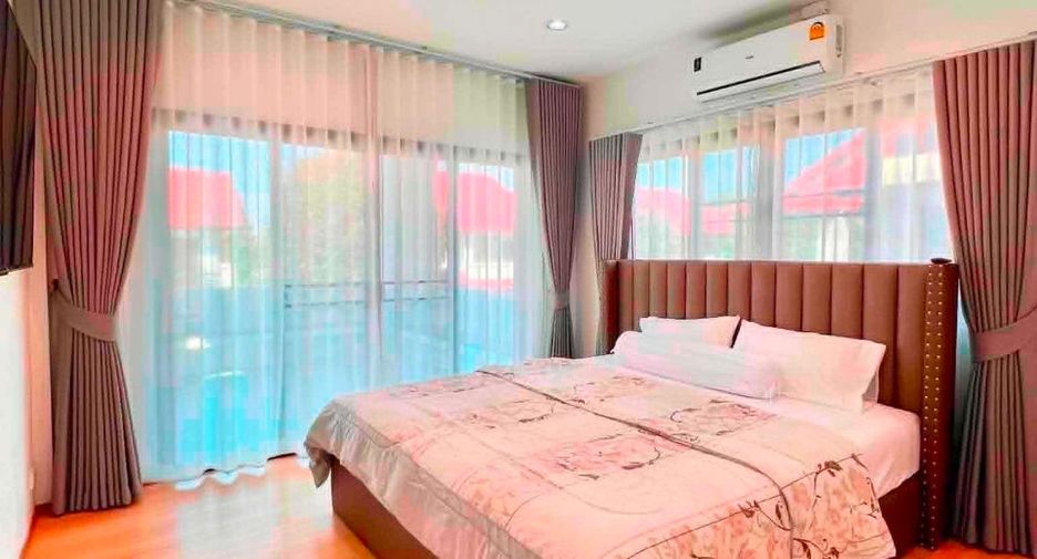 À louer 3 chambres villa à Sattahip, Chonburi