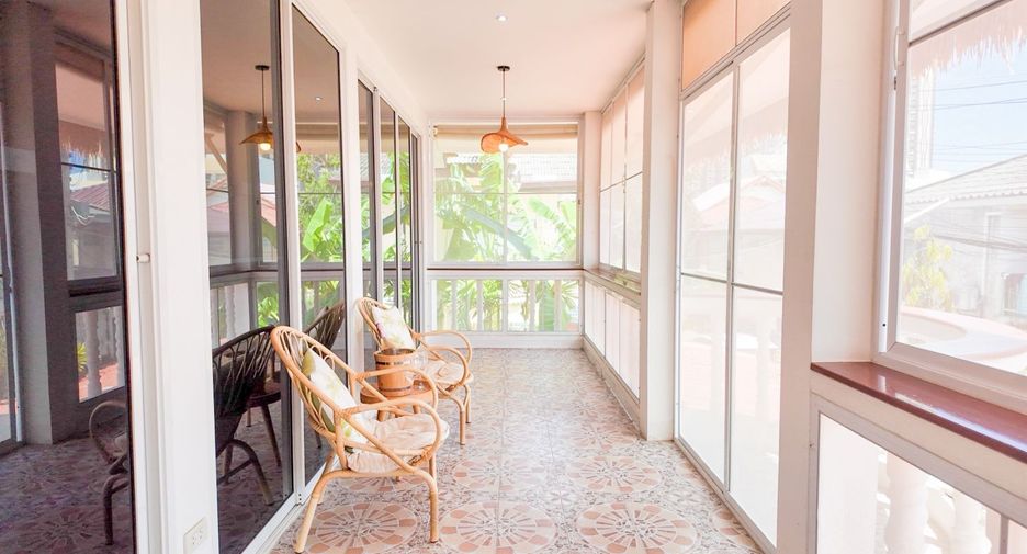 For sale 3 bedrooms villa in Jomtien, Pattaya