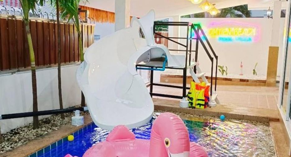 For sale 3 bedrooms villa in Jomtien, Pattaya