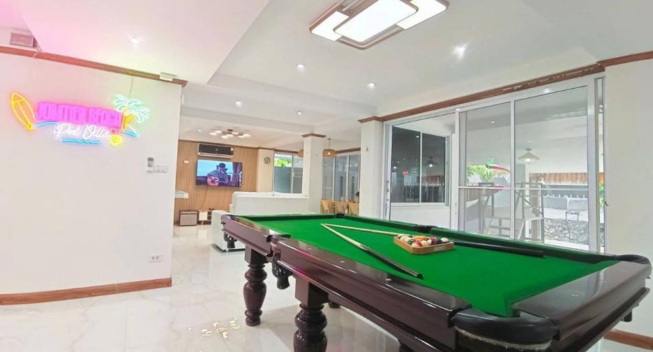 For sale 3 bedrooms villa in Jomtien, Pattaya