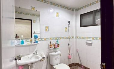 For sale 3 ベッドルーム townhouse in Mueang Chon Buri, Chonburi