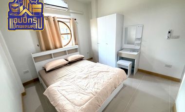 For sale 2 ベッドルーム townhouse in Phanat Nikhom, Chonburi