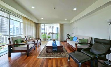 For rent そして for sale 3 ベッドルーム condo in Khlong Toei, Bangkok