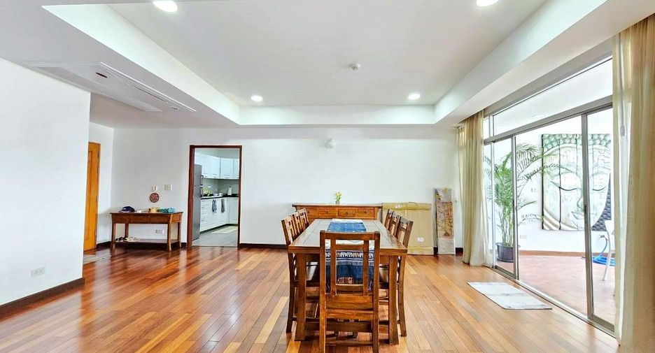 For rent and for sale 3 bedrooms condo in Khlong Toei, Bangkok