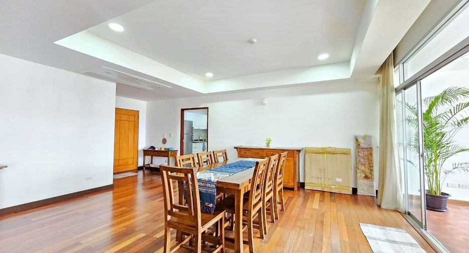 For rent and for sale 3 bedrooms condo in Khlong Toei, Bangkok