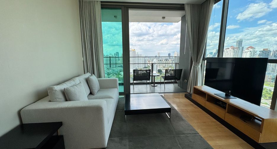 For rent 1 bed condo in Khlong Toei, Bangkok