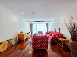 À louer 3 chambres appartement à Khlong Toei, Bangkok