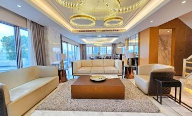 For rent そして for sale 3 ベッドルーム condo in Khlong Toei, Bangkok